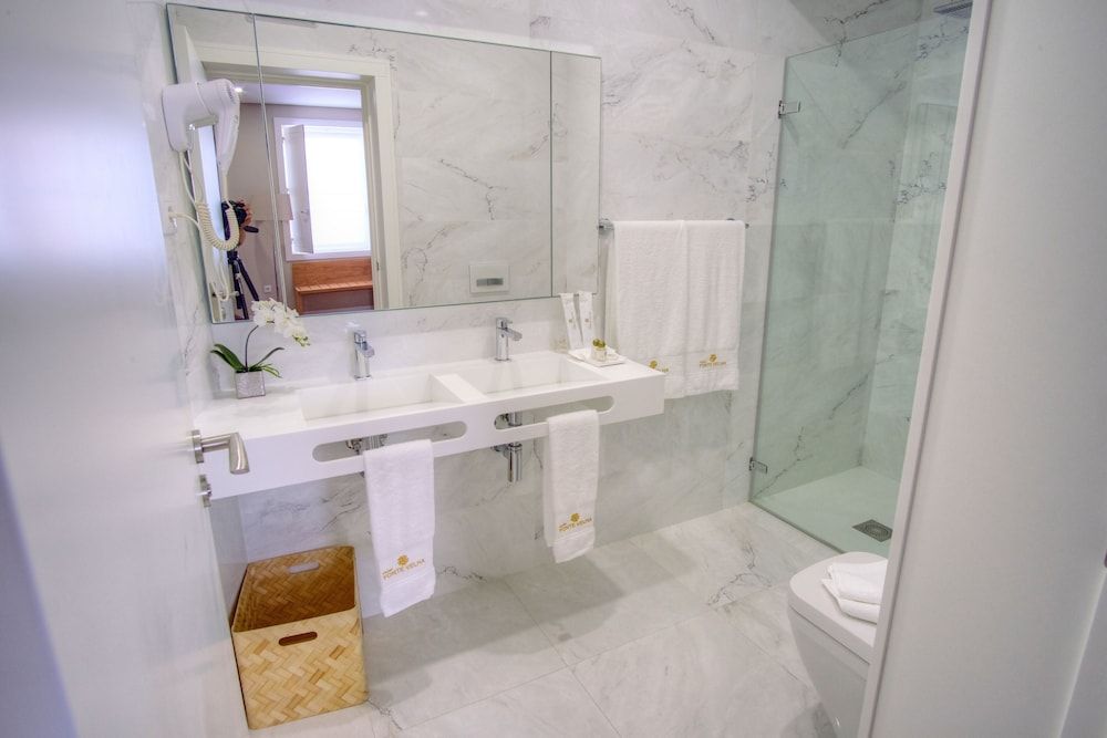 Hotel Fonte Velha Superior Double Room, River View 2