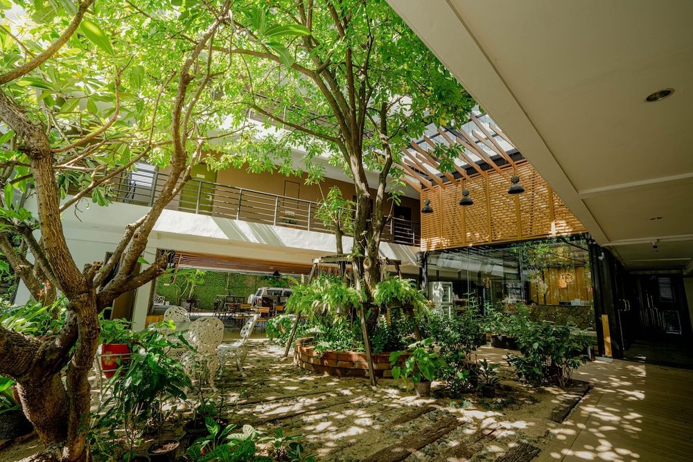 undefined Peace Land Khaosan 4