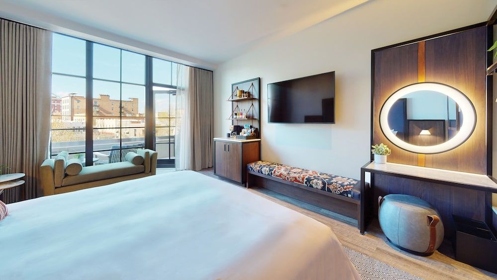 The Restoration Asheville Signature King Terrace Suite 13