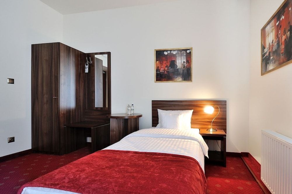 Hotel Centrum Sosnowiec Comfort Twin Room 2