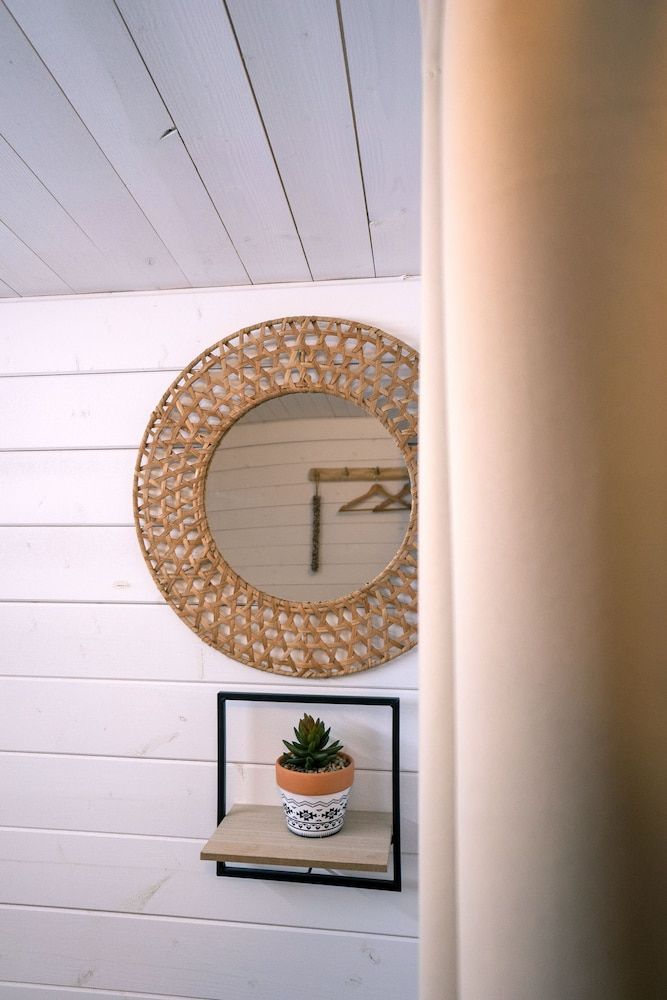 Outside Inn At the Beach (Ground floor or first floor) 5