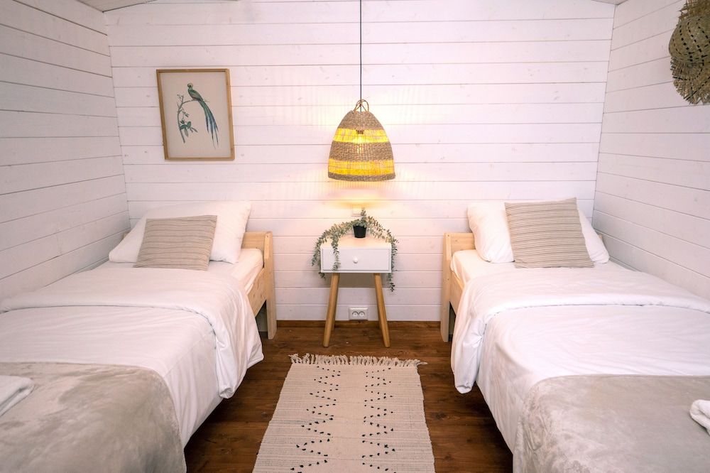 Outside Inn At the Beach (Ground floor or first floor)