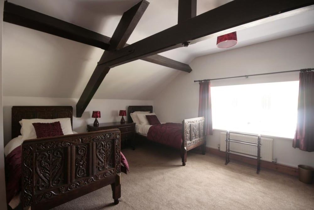 Irton Hall Pele Tower deluxe apartment 5