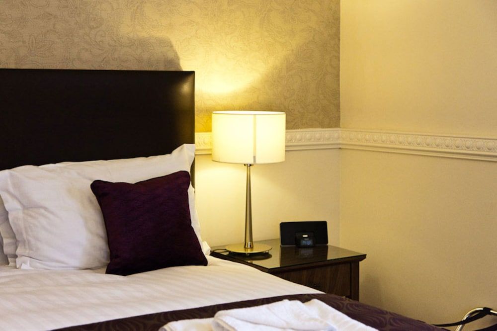 Irton Hall Executive Double or Twin Room 7