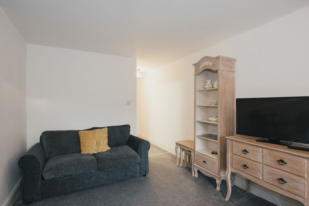 undefined River Court Apartments by Paymán Club 10