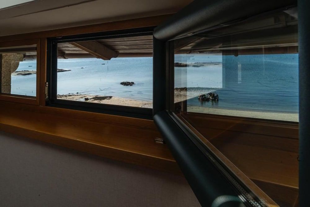 A Esmorga Posada Del Mar Double Room 18