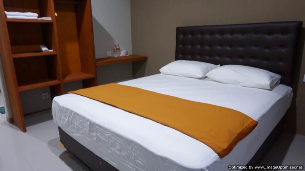 Hastina Hotel Lombok Standard Double Room, Non Smoking 2