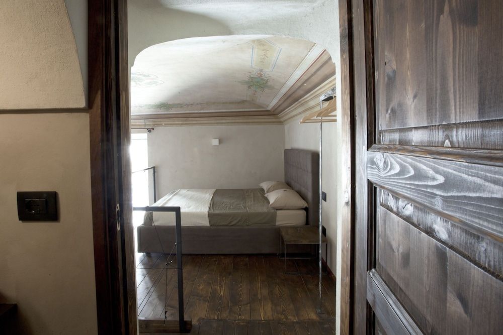 Charming Genova Residenza D'Epoca Luxury Studio Suite, 1 King Bed with Sofa bed, Non Smoking 4