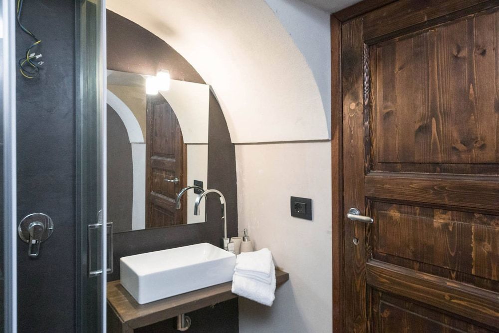 Charming Genova Residenza D'Epoca Luxury Studio Suite, 1 King Bed with Sofa bed, Non Smoking 7