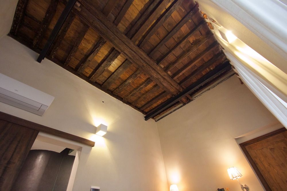 Charming Genova Residenza D'Epoca Romantic Double Room, 1 King Bed, Non Smoking 8