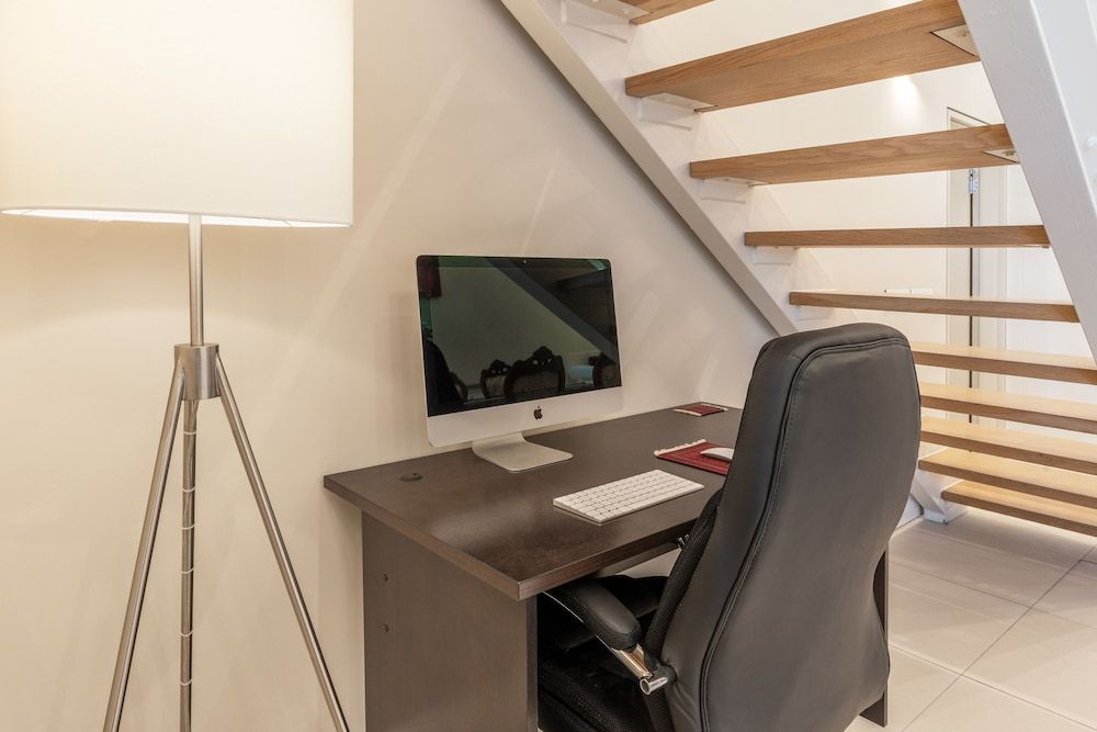 V&A Waterfront Luxury Residences - WHosting Presidential Apartment, 2 Bedrooms, Kitchen, Mountain View 13