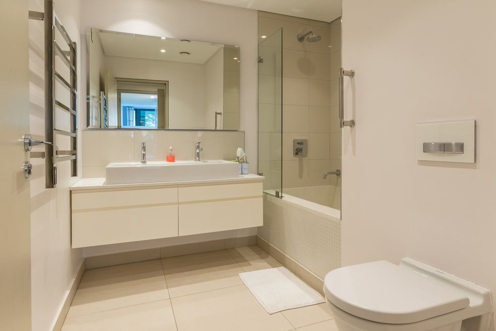 V&A Waterfront Luxury Residences - WHosting Presidential Apartment, 2 Bedrooms, Kitchen, Mountain View 12