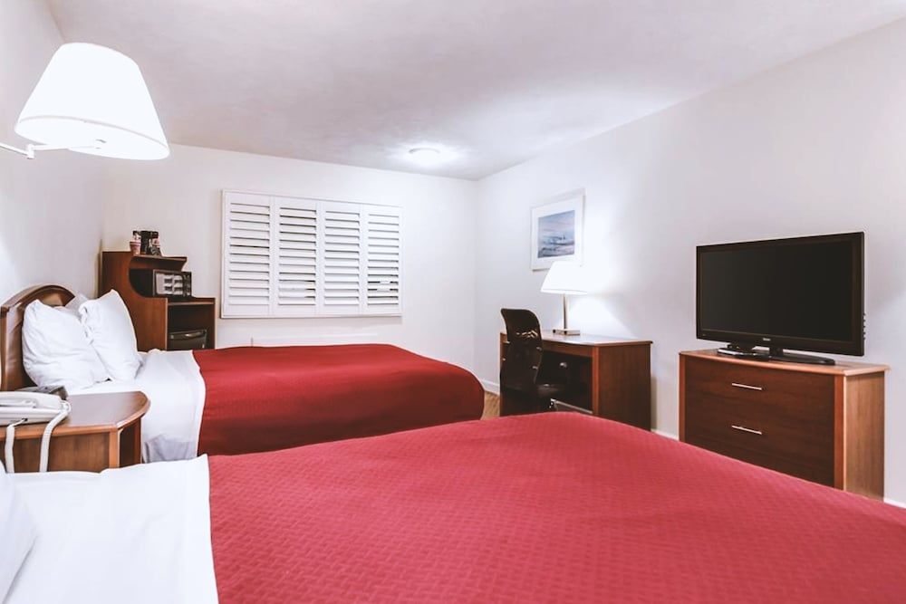 Room, 2 Queen Beds, Non Smoking
