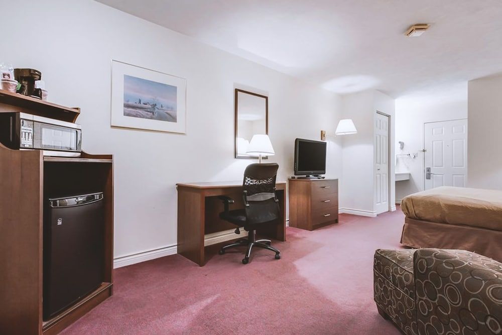 Deluxe Room, 1 King Bed, Non Smoking