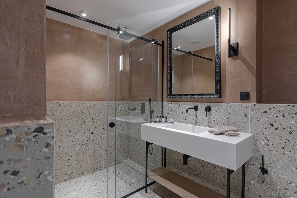 The Athenians Art Apartments Premium Suite 5