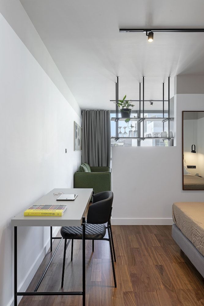 The Athenians Art Apartments Premium Suite 14