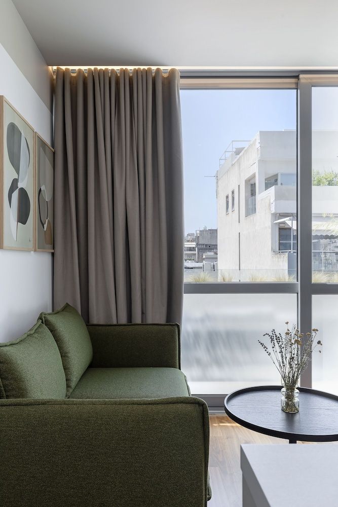 The Athenians Art Apartments Premium Suite 17