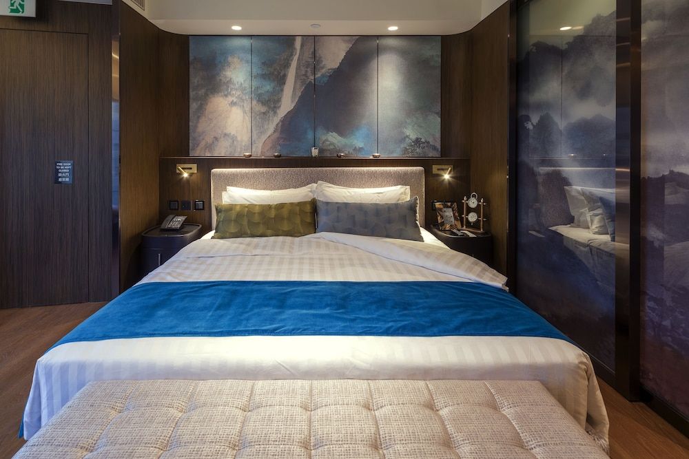 undefined Akvo Hotel 6