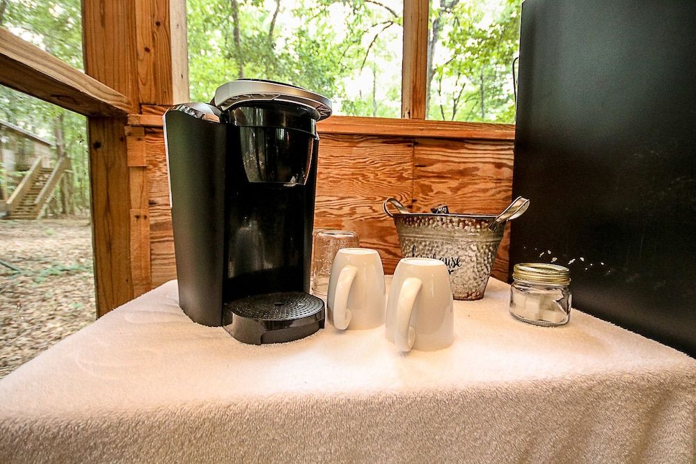 Cora's Cabins Lazy Squirrel Cabin 13