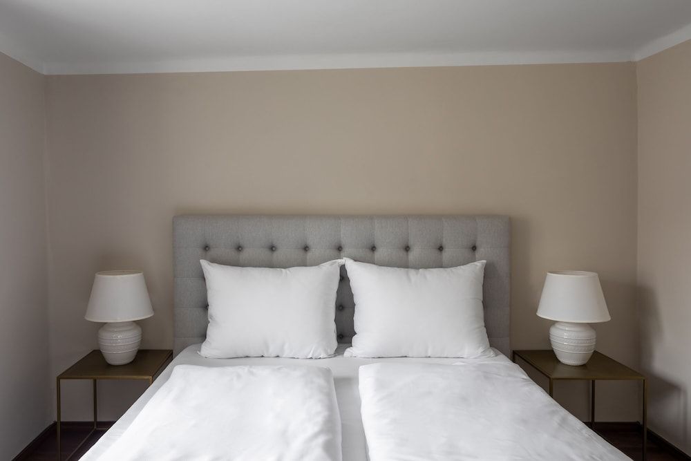 undefined Numa Salzburg Sonate 8