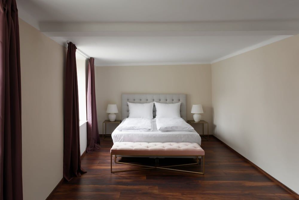 undefined Numa Salzburg Sonate 9