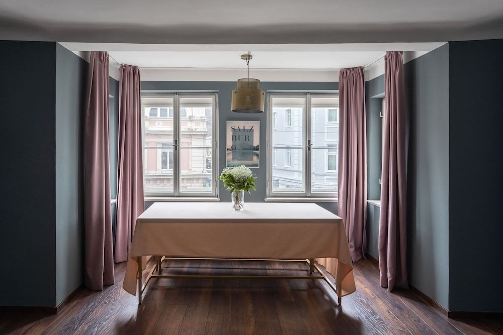 Numa Salzburg Sonate Large 1 Bedroom Apartment with Sofa Bed 13