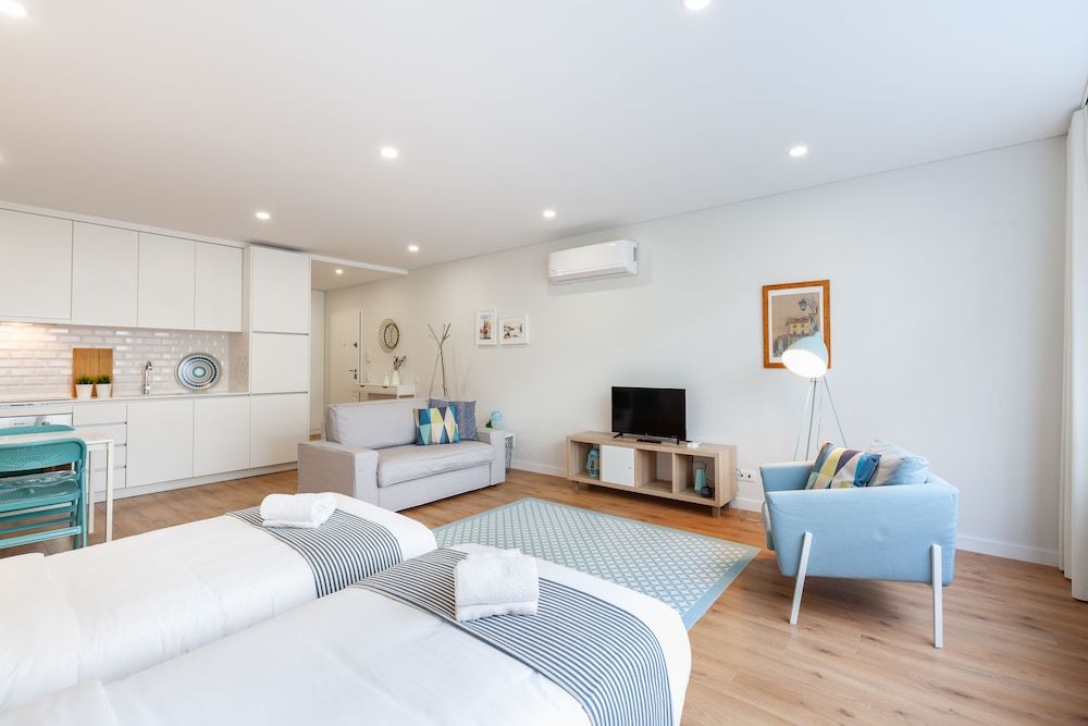 undefined Oporto Palace Apartments 3