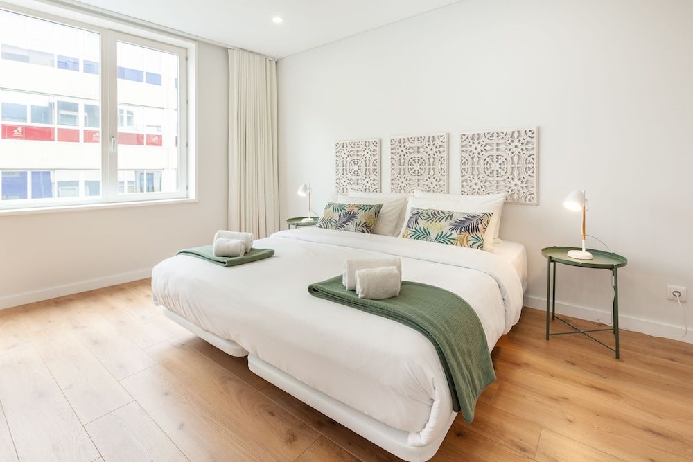 undefined Oporto Palace Apartments 8