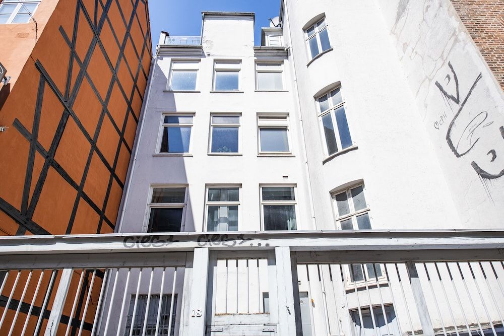 undefined On the Mile 4 - Into This Place