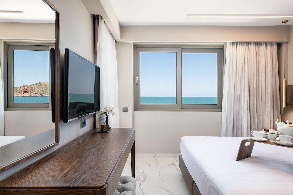 Selection Suite with Private Pool