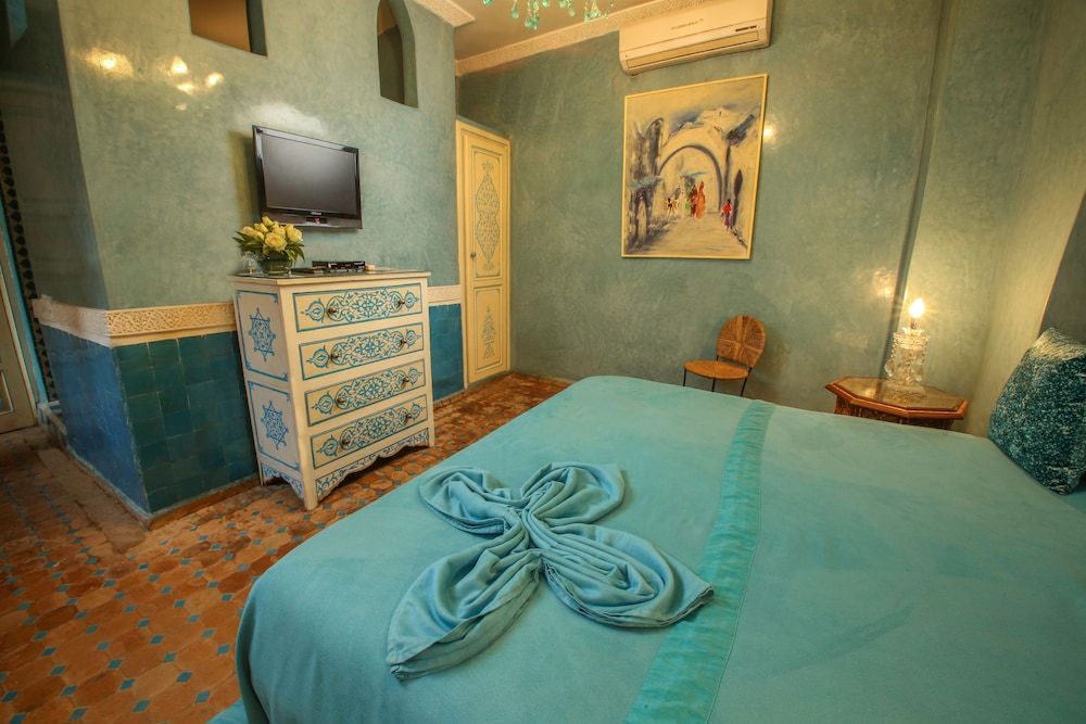 Riad Turquoise Comfort Double Room, Private Bathroom 5