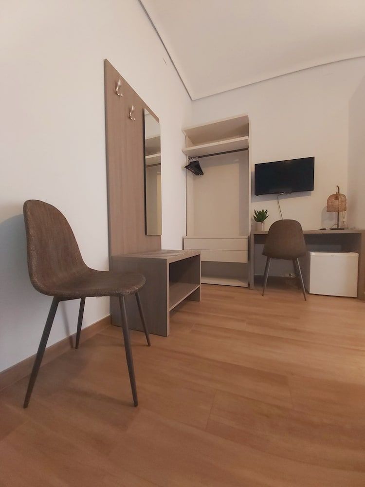 Bella Giulia Double Room, Balcony 3