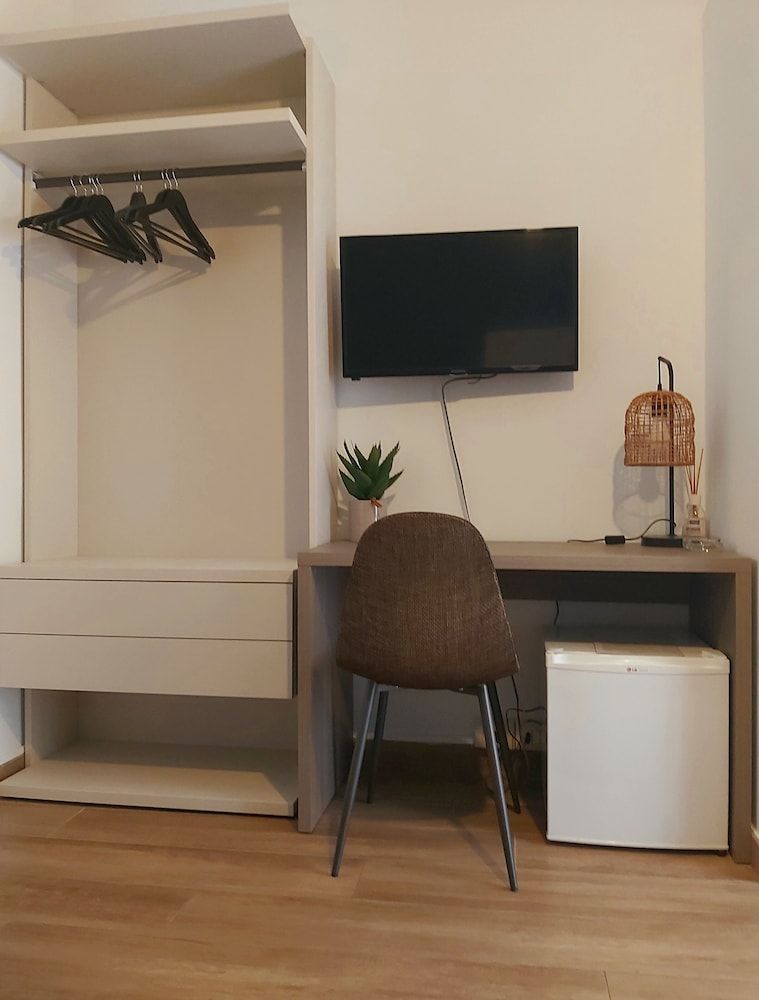 Bella Giulia Double Room, Balcony 2