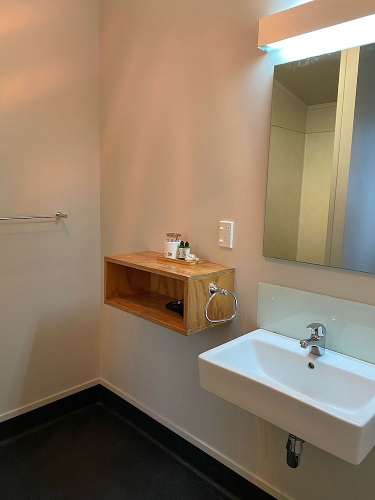 Waitomo Lodge Superior Studio 3