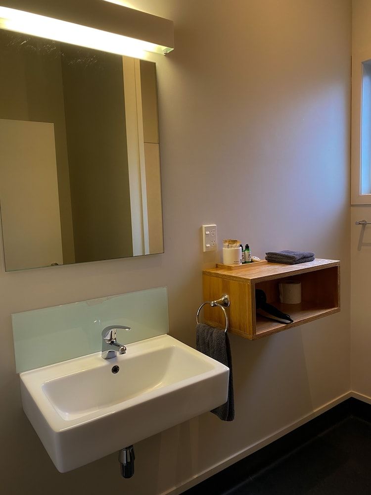 Waitomo Lodge Family Room 4