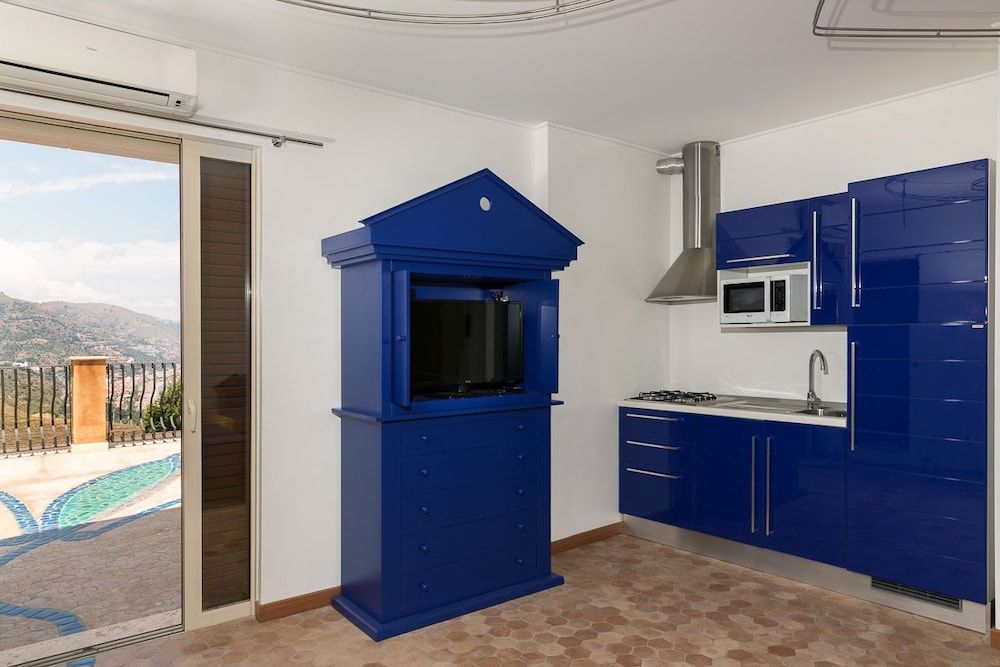 Studio Suite