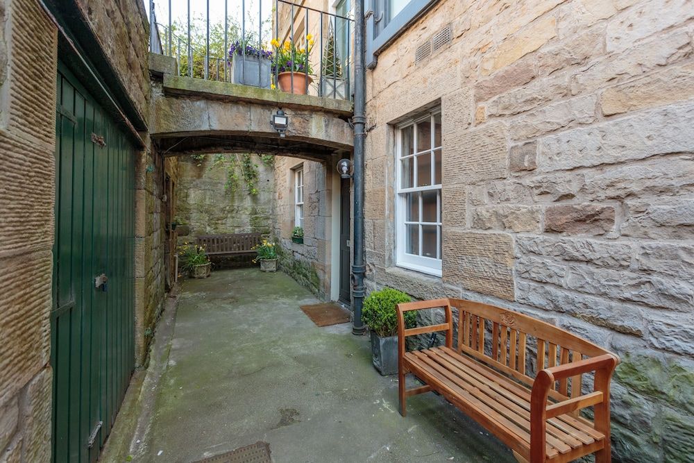 undefined Beautiful Hideout in Center of Edinburgh - Business - Holidays 3