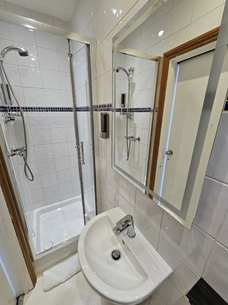 Town Lodge Comfort Double Room 7