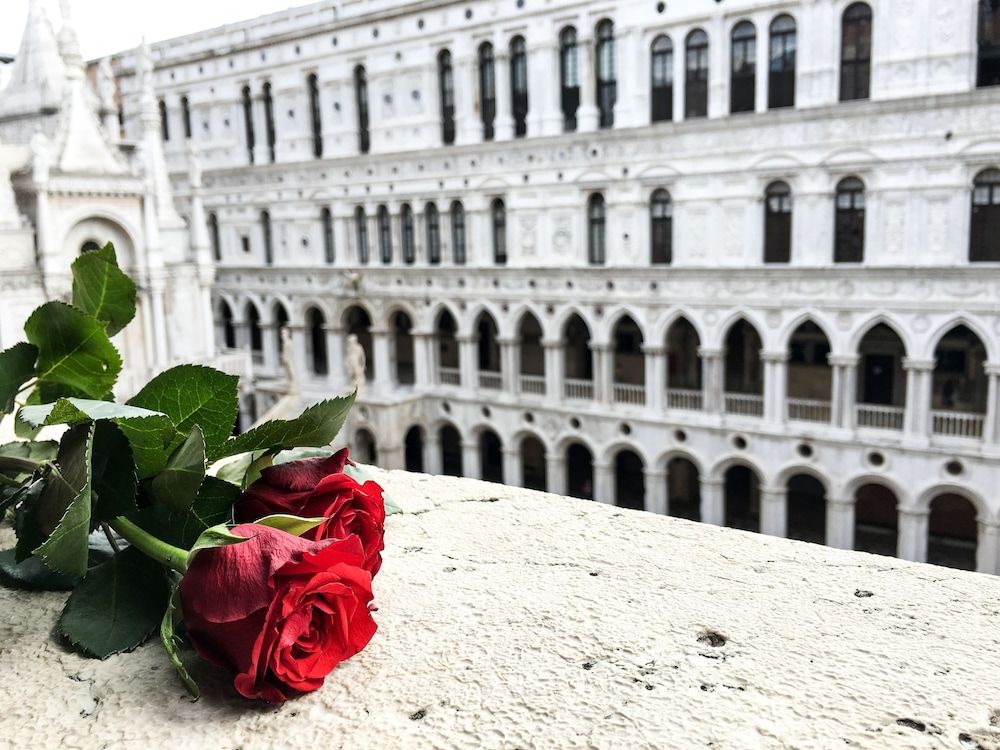 undefined Angeles Inn 5