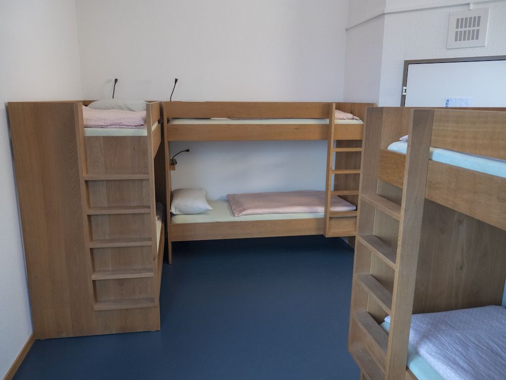 Standard Room, Shared Bathroom (Sextuple)