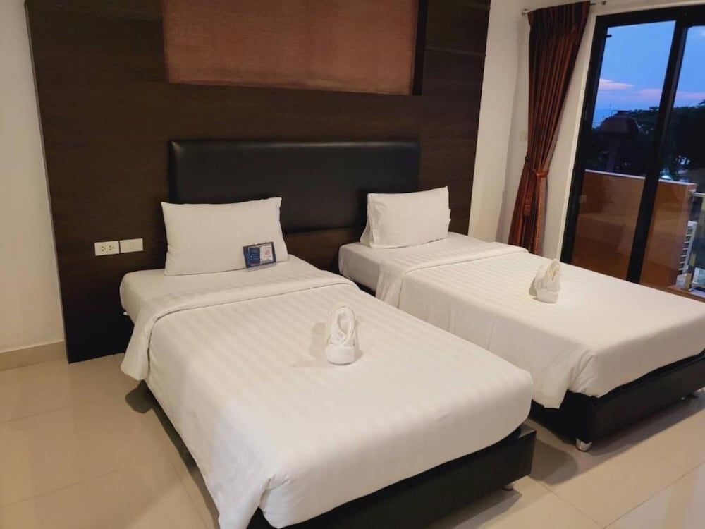 Tribe Pattaya Standard Twin Room 7