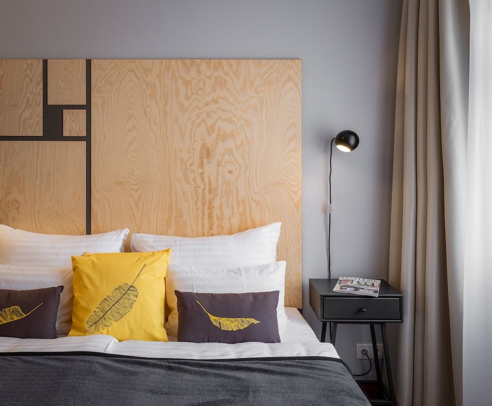 City Leaf Apartments Studio