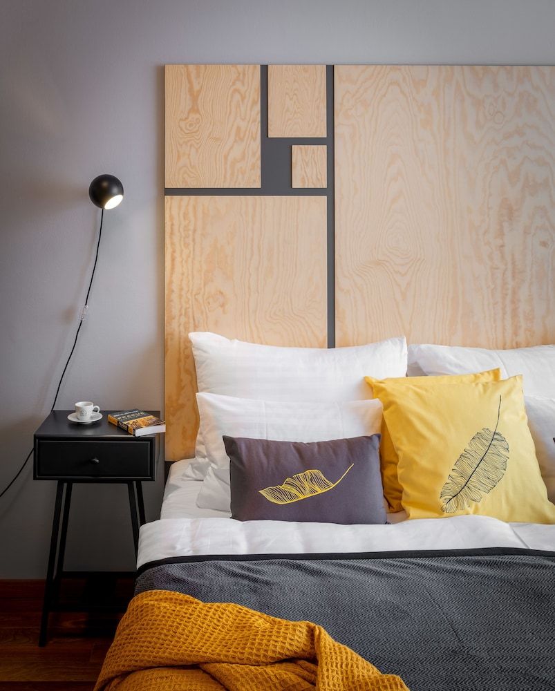 City Leaf Apartments Studio 2