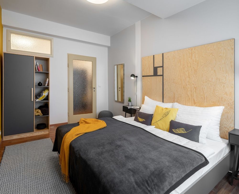 undefined City Leaf Apartments 9