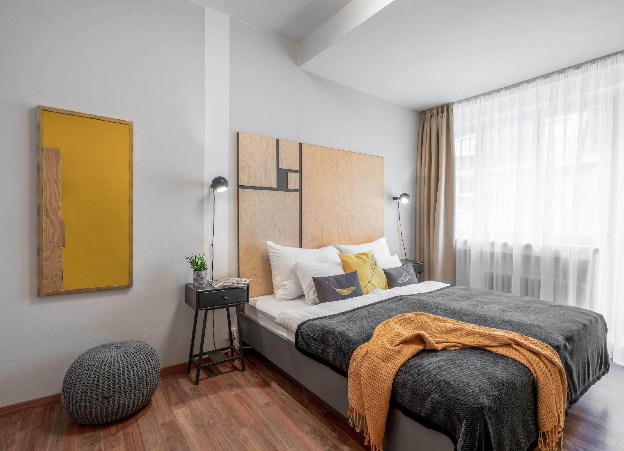 One Bedroom Apartment