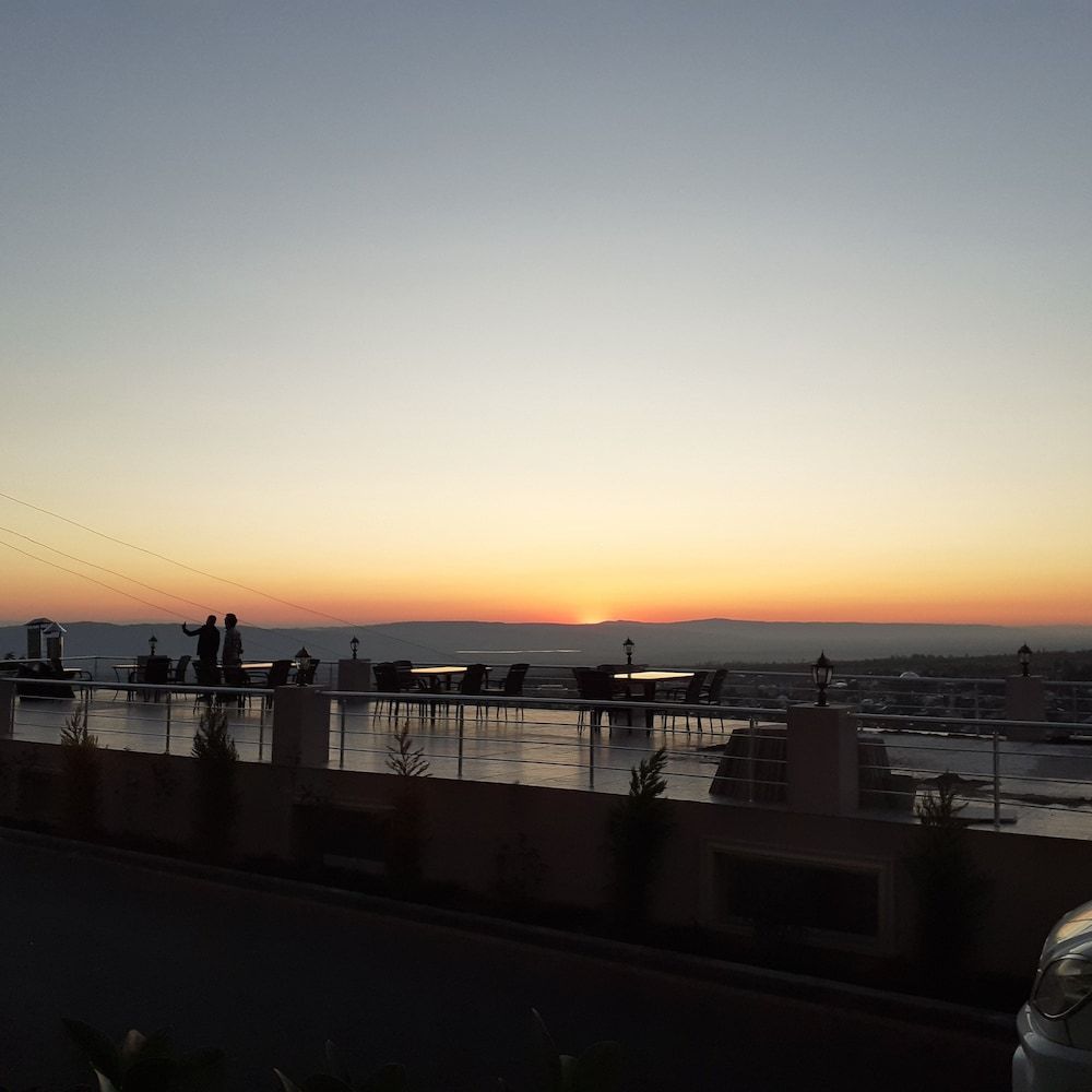 Ruma Qala Hotel Standard Twin Room 6