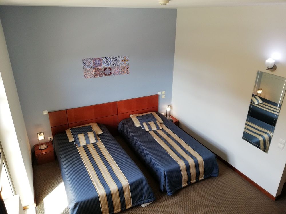 La Fontaine Hotel Single Room