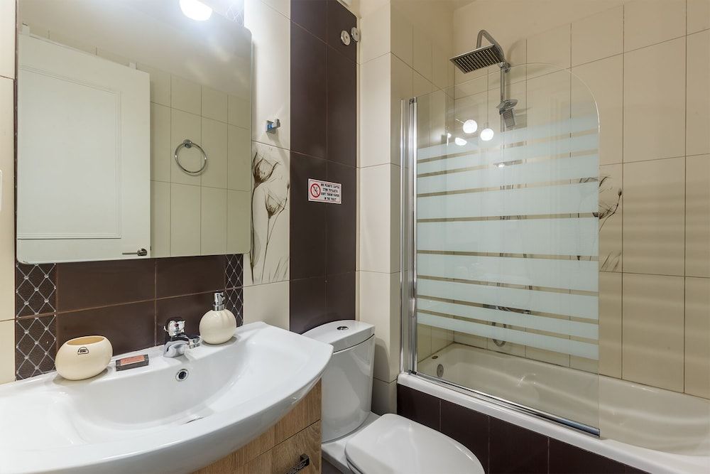 UrbanStay Family Apartment 6