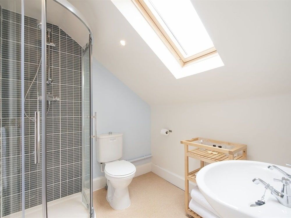 The Fishbourne - Isle of Wight Standard Double Room, Ensuite (503) 3