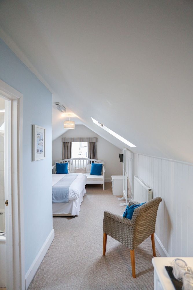 The Fishbourne - Isle of Wight Standard Double Room, Ensuite (505) 2